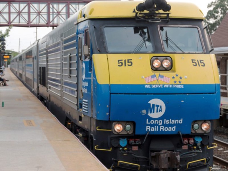Image of a train at a platform.