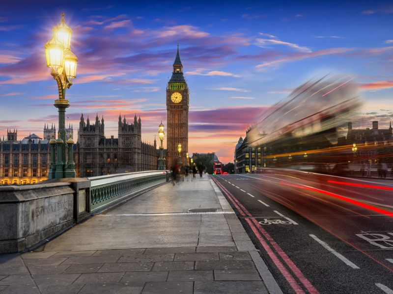 a cityscape image of Big Ben, London.