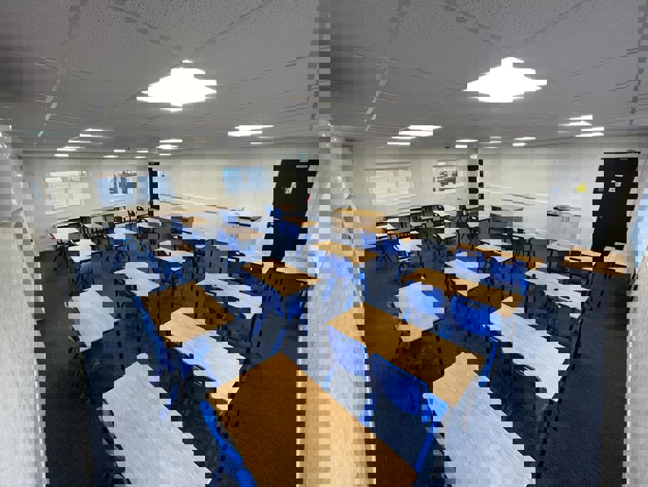 Image of a class room within a portacabin.